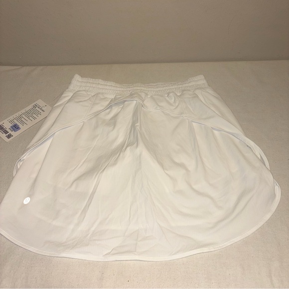 lululemon athletica Pants - NWT Lululemon Hotty Hot High-Rise Skirt *Long
White Size 8